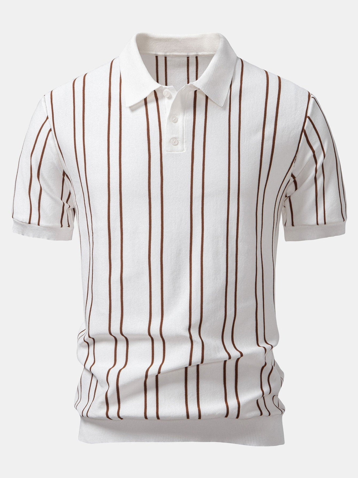 Polo de punto a rayas y pantalón cónico