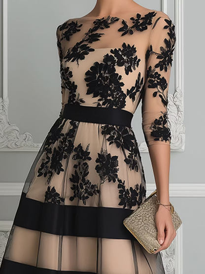 Vestido Midi Elegante de Corte A en Encaje Negro
