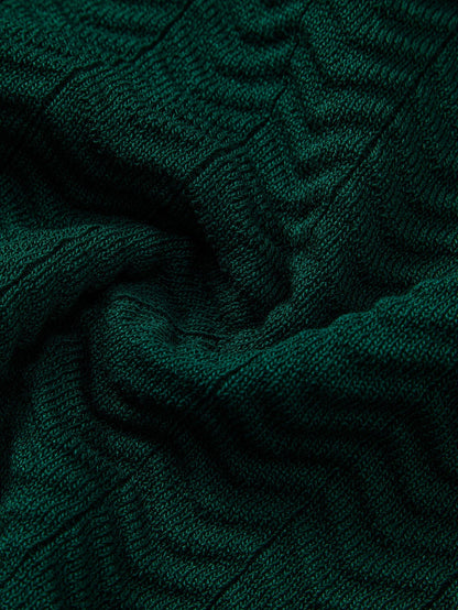 Conjunto polo textura y pantalón cónico