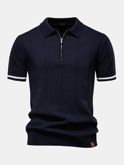 Conjunto polo con ribete y pantalón cónico
