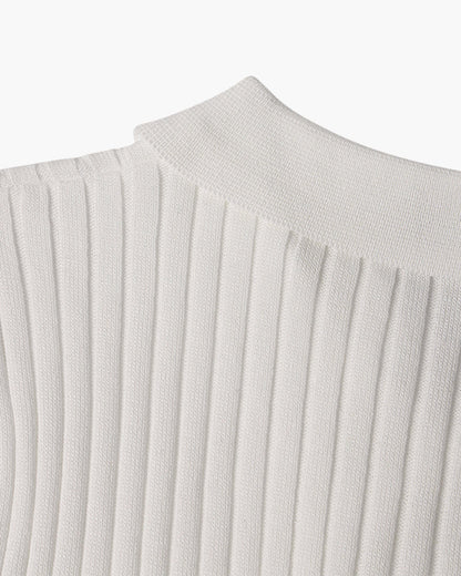 Polo casual cuello pico – Blanco
