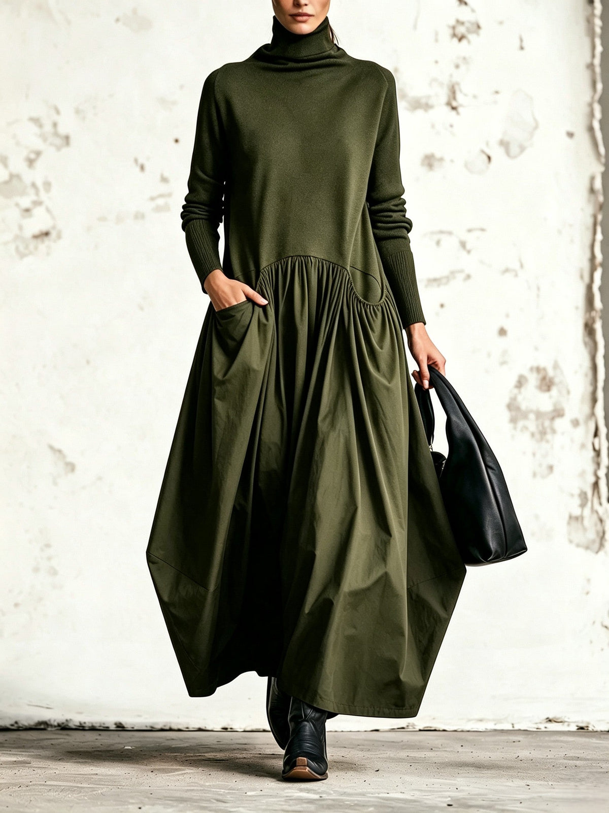Vestido largo oversize para mujer con cuello alto y falda fruncida