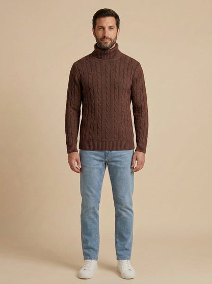Adriano jersey de ochos grueso de cuello alto marrón, de frente