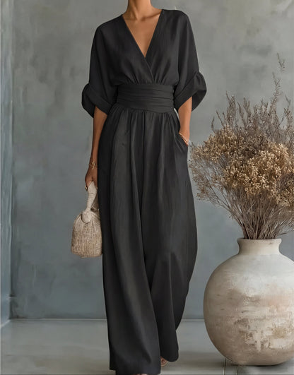 Mono de mujer con escote en V y pantalón ancho