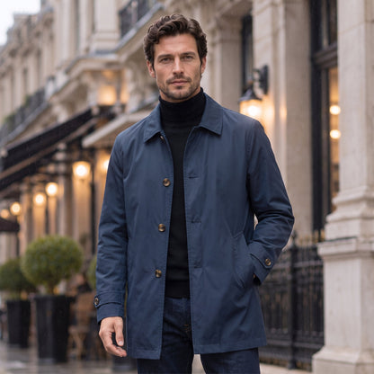 Enzo gabardina corta de hombre azul marino, de frente