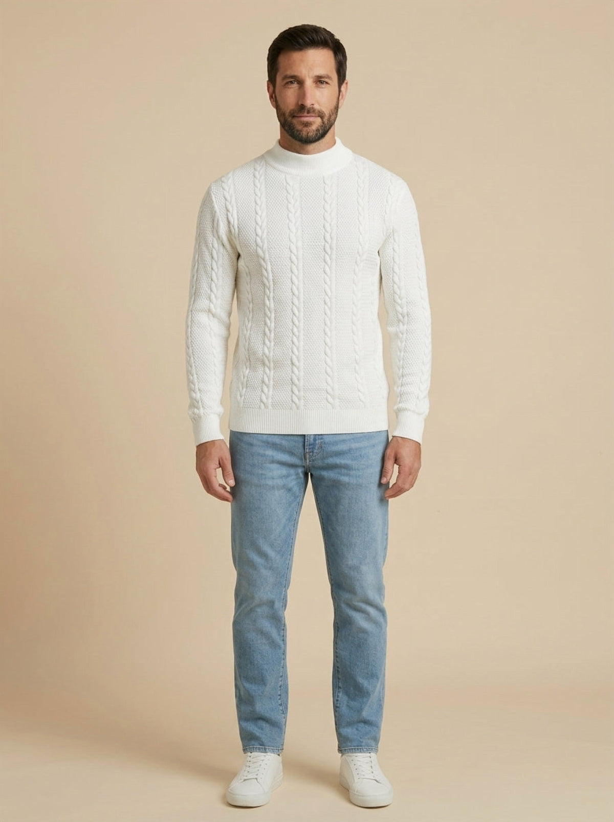 Fabio jersey de ochos de cuello alto blanco roto, de frente