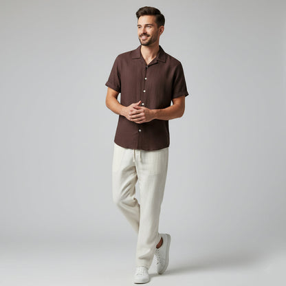 Conjunto camisa de solapa y pantalón