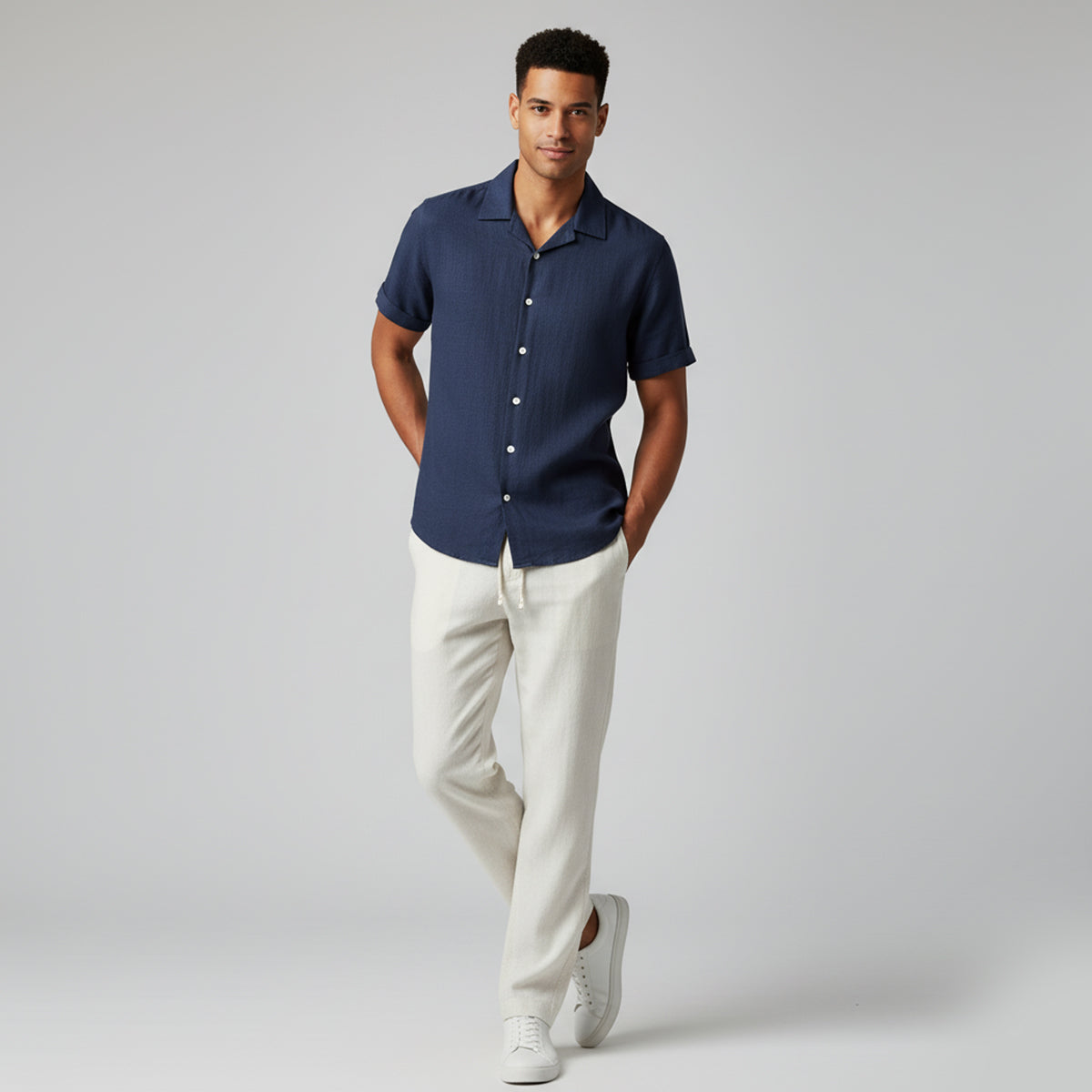 Conjunto camisa de solapa y pantalón
