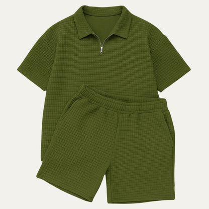 Conjunto polo con cremallera y short