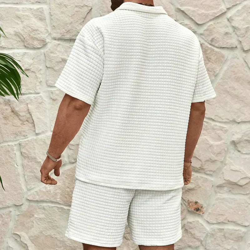 Conjunto polo con cremallera y short