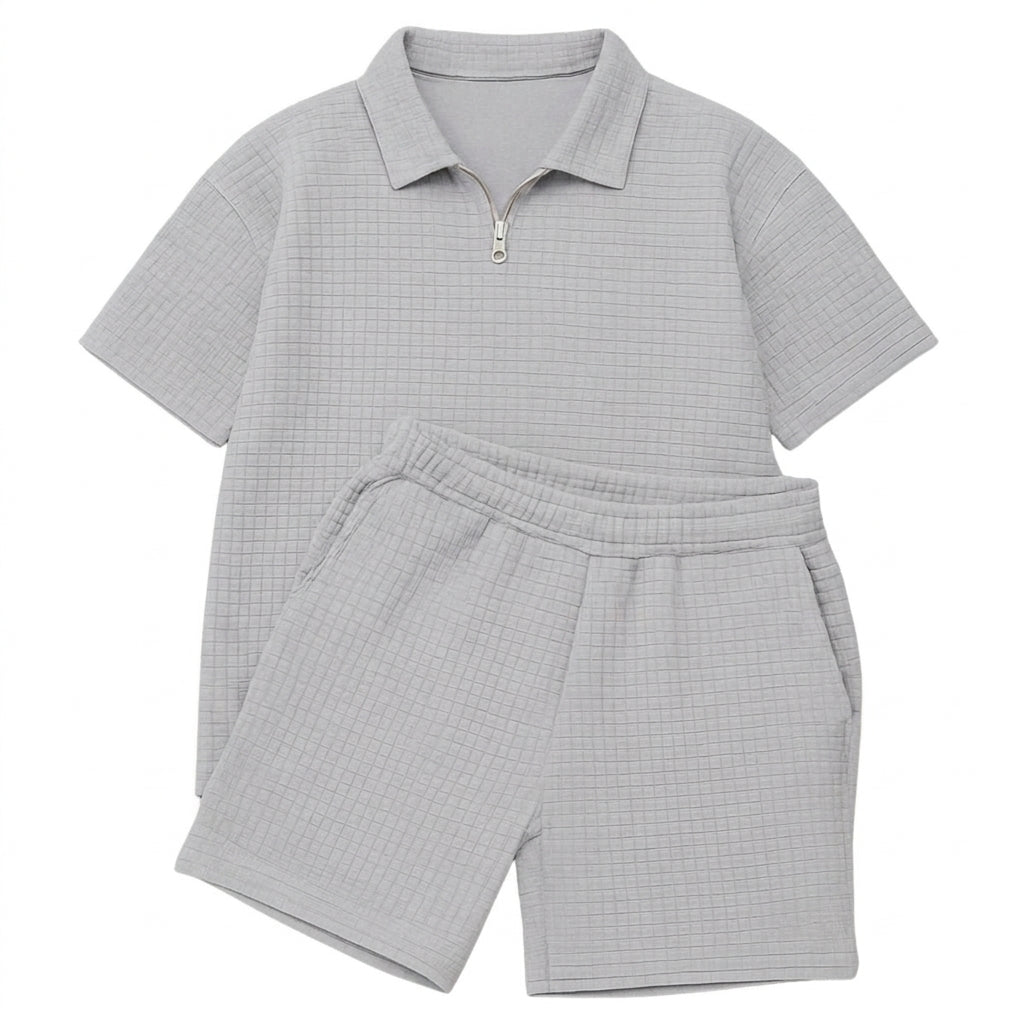 Conjunto polo con cremallera y short